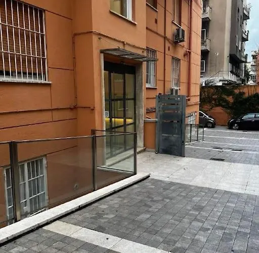 Apartment Piazza Bologna *